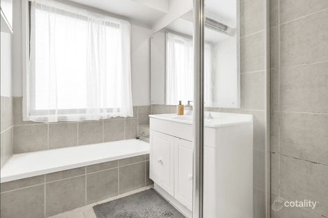 Property photo of 3 Brimpton Grove Wyndham Vale VIC 3024