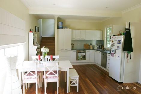 Property photo of 194 Ocean View Drive Wamberal NSW 2260
