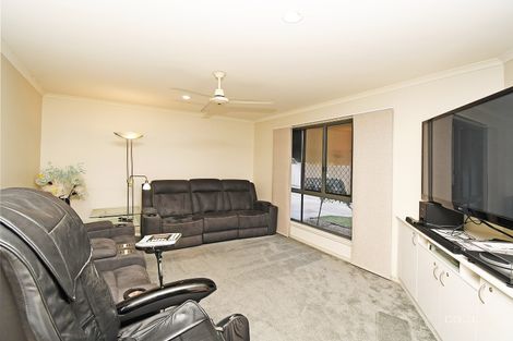 Property photo of 2/62 Pembridge Circuit Urraween QLD 4655