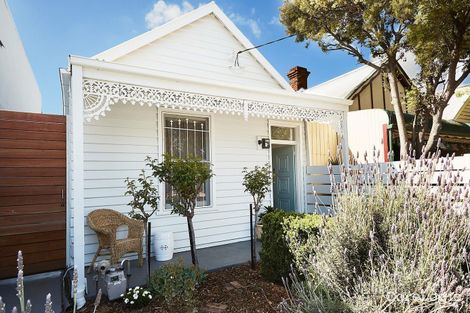 Property photo of 152 Byrne Street Fitzroy North VIC 3068