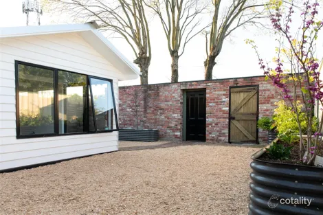 2 Holmes St, Ballarat Central, VIC 3350