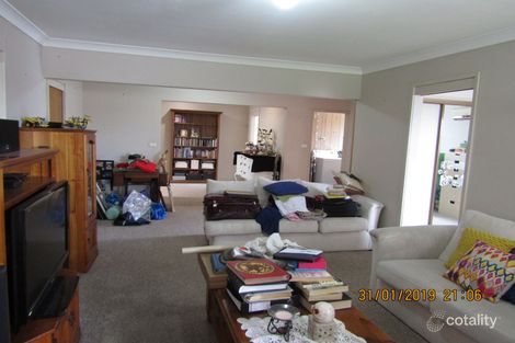 Property photo of 7 Crest Road Wallsend NSW 2287