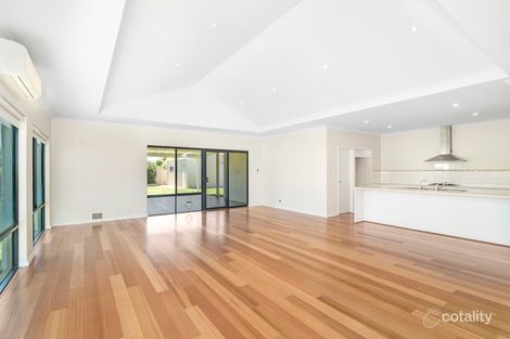 Property photo of 15 Reef Boulevard Drummond Cove WA 6532
