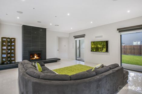 Property photo of 9 Meadow View Road Somerville VIC 3912