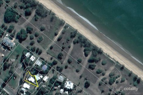 Property photo of 8 Ocean Court Moore Park Beach QLD 4670