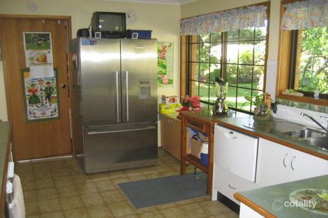 Property photo of 24 Todman Court Ningi QLD 4511