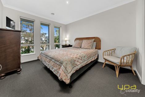 Property photo of 11 Cranbrook Circuit Officer VIC 3809