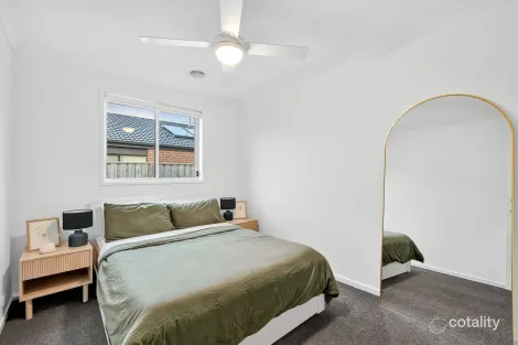 Property photo of 28 Atherton Street Armstrong Creek VIC 3217