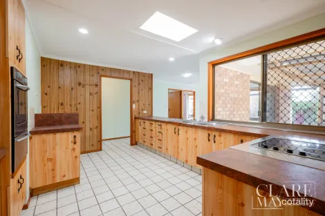 Property photo of 1 Ironbark Crescent Camira QLD 4300