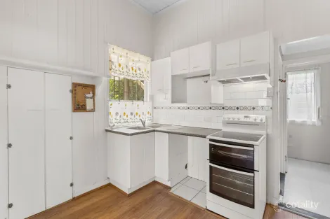 Property photo of 69 Marriott Street Coorparoo QLD 4151