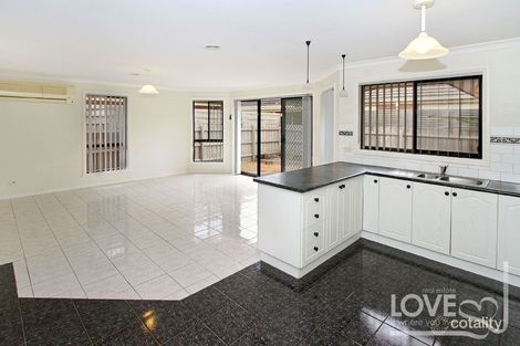 Property photo of 8 Domain Terrace South Morang VIC 3752