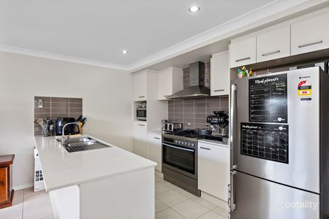Property photo of 40 Cardwell Circuit Thornlands QLD 4164