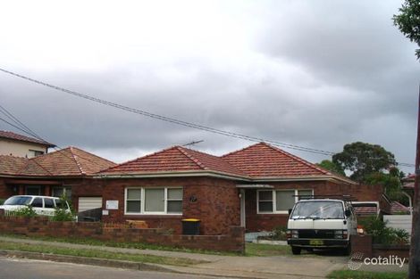 17 Caroline St, Kingsgrove, NSW 2208