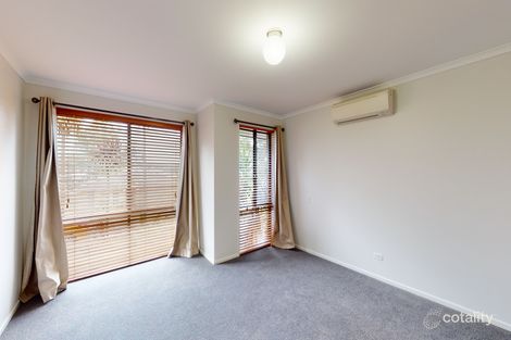 Property photo of 11 Graysynd Circuit Cameron Park NSW 2285