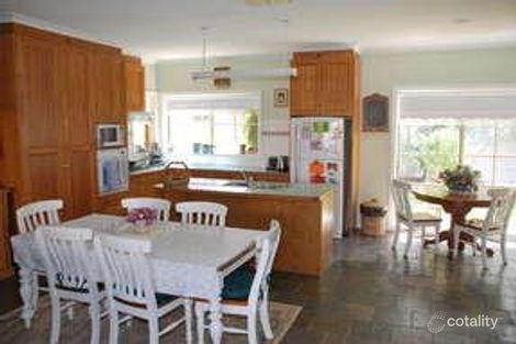 Property photo of 5 Ganaway Crescent Kialla VIC 3631