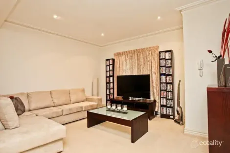 Property photo of 7/8-10 Coop Street Werribee VIC 3030