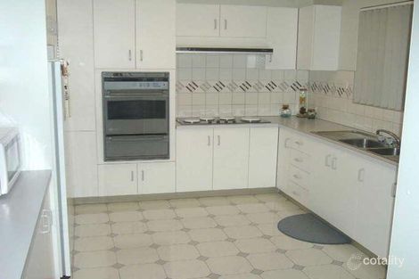 Property photo of 3 Sidlow Road Griffith NSW 2680