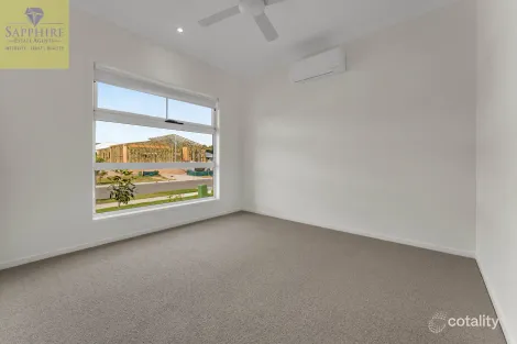 Property photo of 34 Hexham Street Yarrabilba QLD 4207