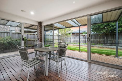 Property photo of 19 Biscay Street Point Cook VIC 3030