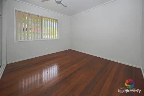Property photo of 5 Bianca Street Loganlea QLD 4131