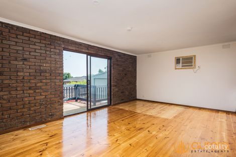 Property photo of 69 Matthew Flinders Avenue Endeavour Hills VIC 3802