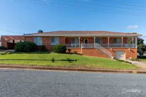 61 Haig St, Temora, NSW 2666