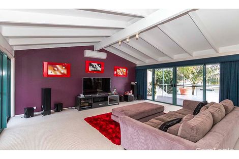 Property photo of 76 Salerno Street Surfers Paradise QLD 4217