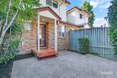 Property photo of 2/25 Cardross Street Yeerongpilly QLD 4105