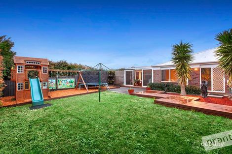 Property photo of 6 Rosemary Court Berwick VIC 3806