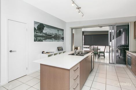Property photo of 6/1 Redarc Street Fairfield QLD 4103