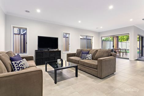 Property photo of 40 Reynolds Parade Pascoe Vale South VIC 3044