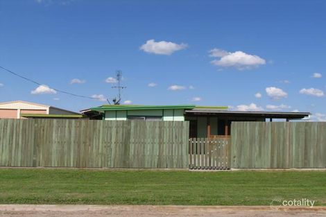 50-52 Bridge St, Gayndah, QLD 4625