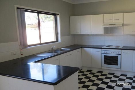 1/13 Hargreaves Cct, Metford, NSW 2323