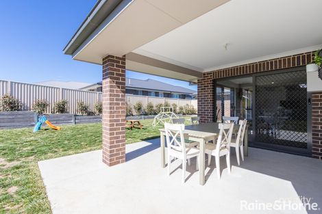 Property photo of 68 Wentworth Drive Kelso NSW 2795