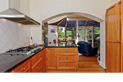 Property photo of 13 Ilfracombe Crescent Sandy Bay TAS 7005