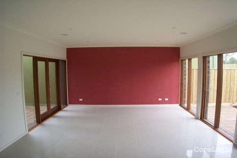 Property photo of 19/6-12 Pascoe Street Westmeadows VIC 3049