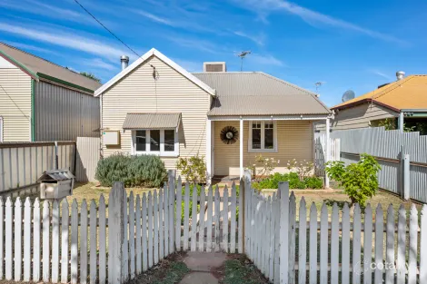 168 Burt St, Boulder, WA 6432