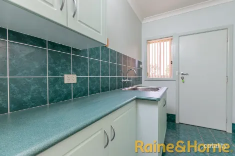 Property photo of 7 Boree Drive Dubbo NSW 2830