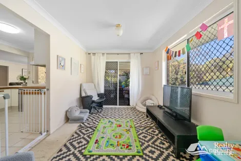 Property photo of 6 Meldawn Place Capalaba QLD 4157