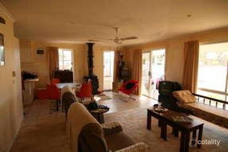 Property photo of 33 Byerly Street Elmhurst VIC 3469