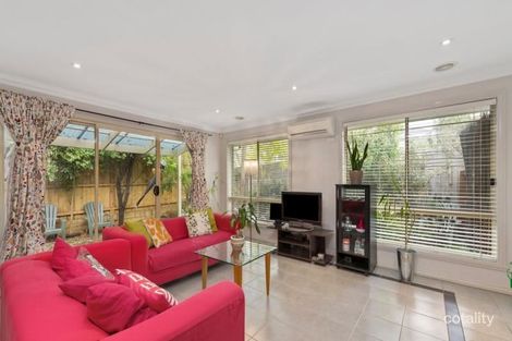 Property photo of 2/443 Middleborough Road Box Hill North VIC 3129