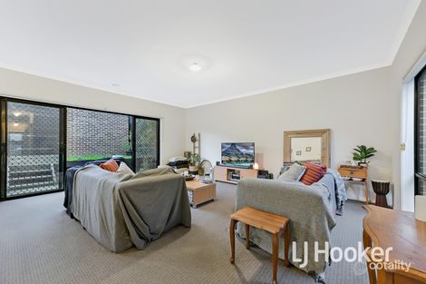 Property photo of 15 Cotswold Crescent Officer VIC 3809