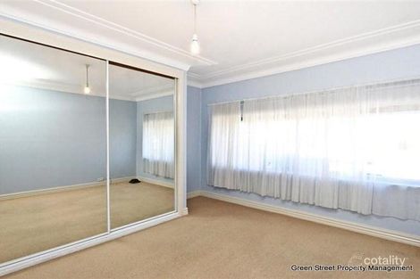 Property photo of 28 Young Street Cooks Hill NSW 2300