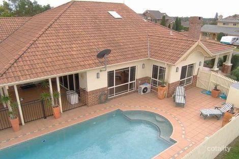 16 Winchcombe Ave, Murrumba Downs, QLD 4503