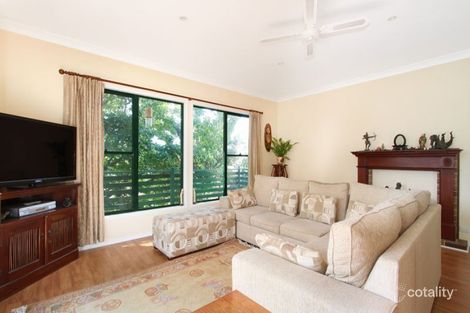 Property photo of 21 Figtree Crescent Figtree NSW 2525