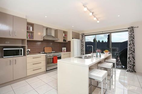 Property photo of 15 Lily Way Skye VIC 3977