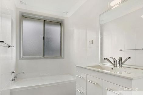 Property photo of 46 Brier Crescent Quakers Hill NSW 2763