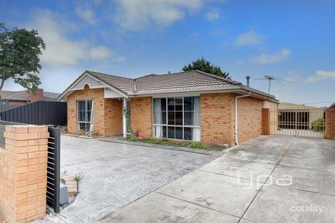 Property photo of 23 Goodenia Close Meadow Heights VIC 3048