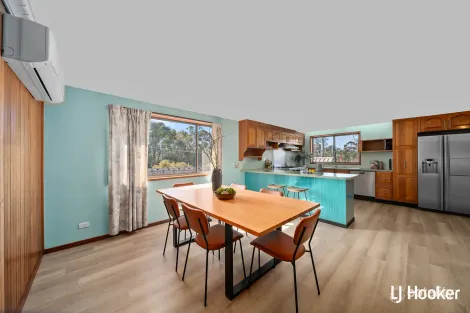 Property photo of 18 Laidley Place Florey ACT 2615