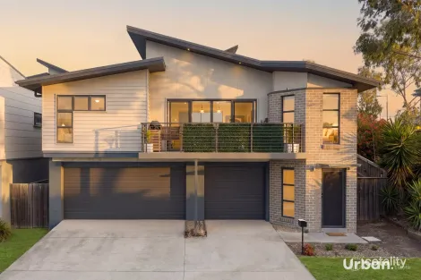 9 Searle Way, Oran Park, NSW 2570